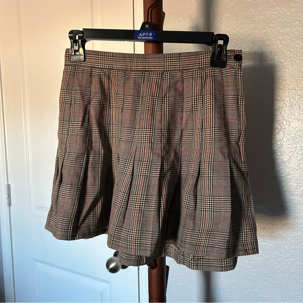 W Sophisticate Petite Tan Plaid Pleated Skirt Size 8 |B62 - Picture 8 of 12